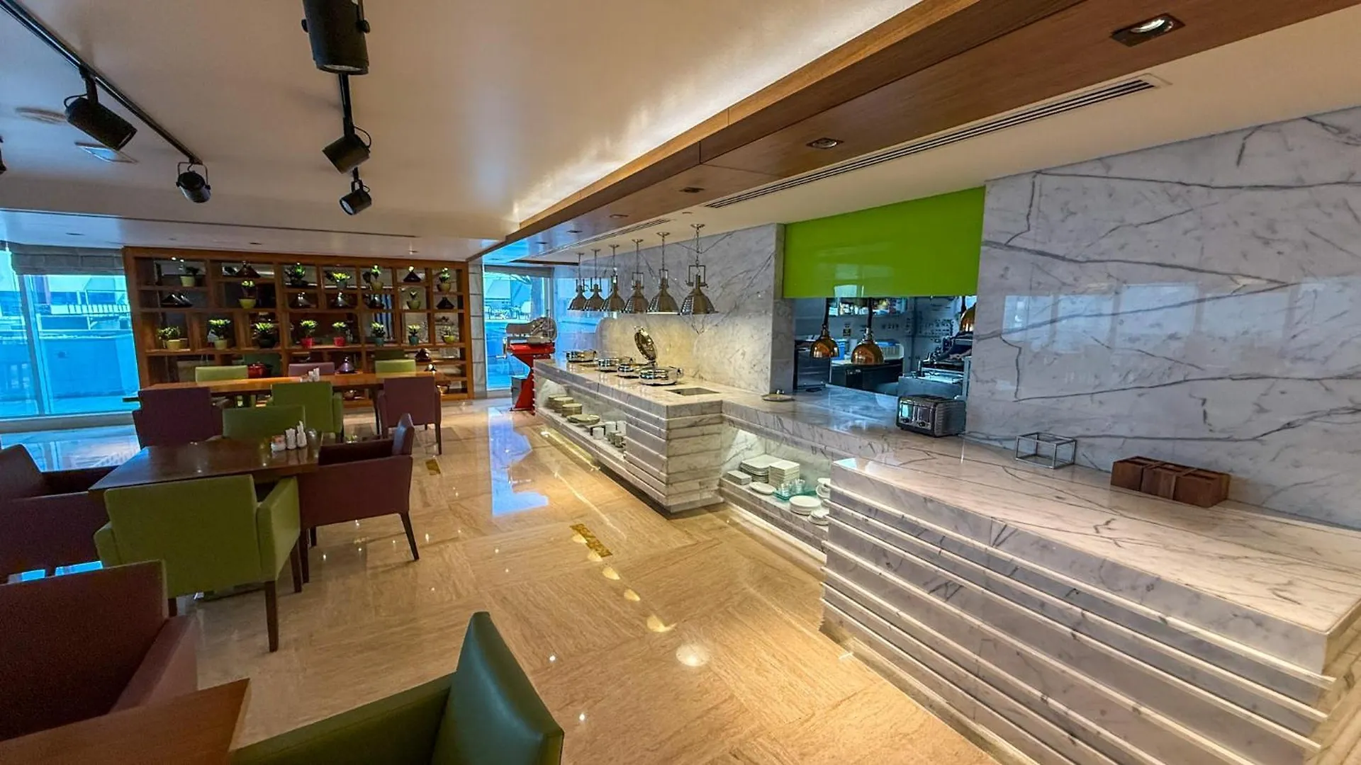 Central Apartment In Dubai Heart